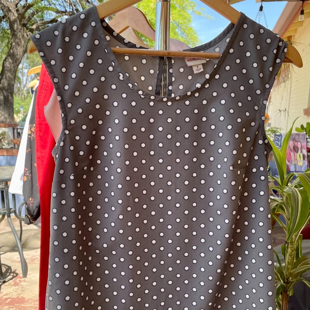 Sleeveless Grey Blouse